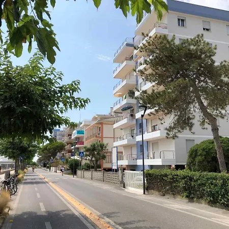 Apartment In 35831